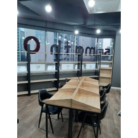 책상 선반 책꽂이 등 교구 제작